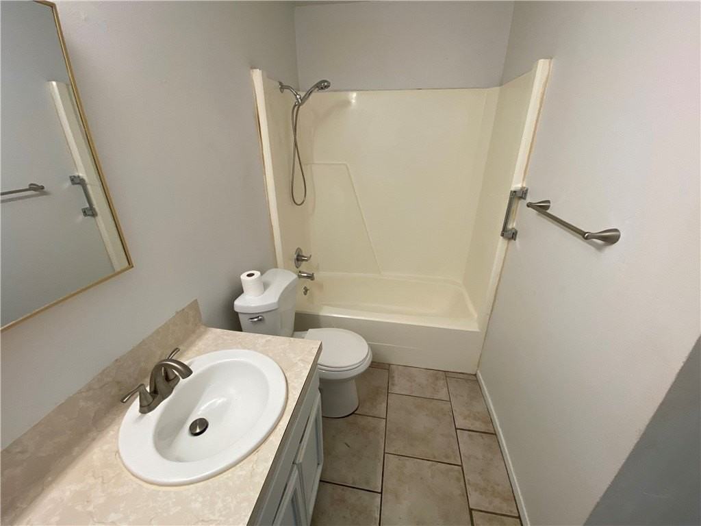 313 Easy St Unit B #B - Photo 6 of 16