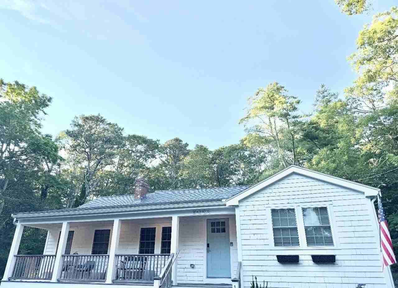 114 Pleasant Pines Ave - Photo 2 of 14