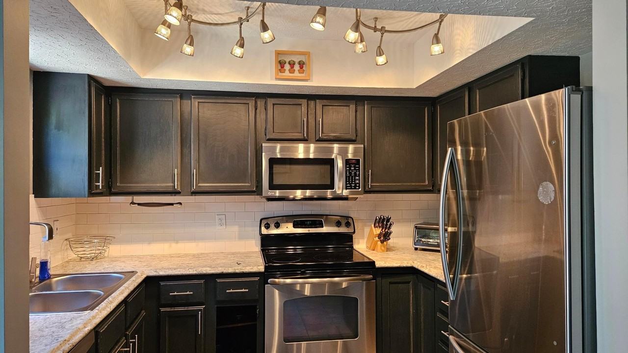 5305 Berrywood Dr - Photo 7 of 16