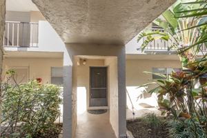 featured image of 100 East Kentucky Avenue - 1Unit H6 #1