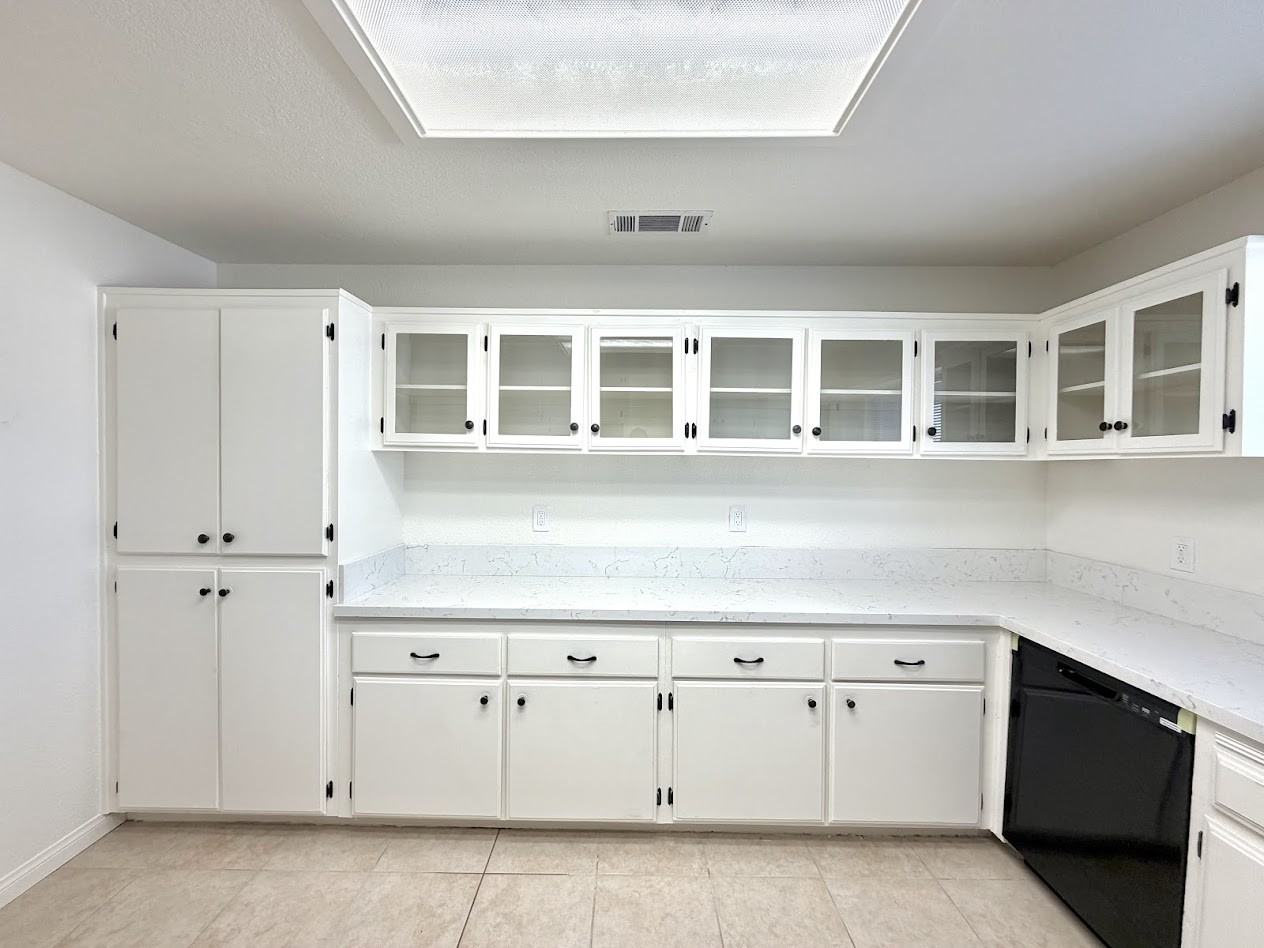 18089 Capri St #1 - Photo 6 of 22