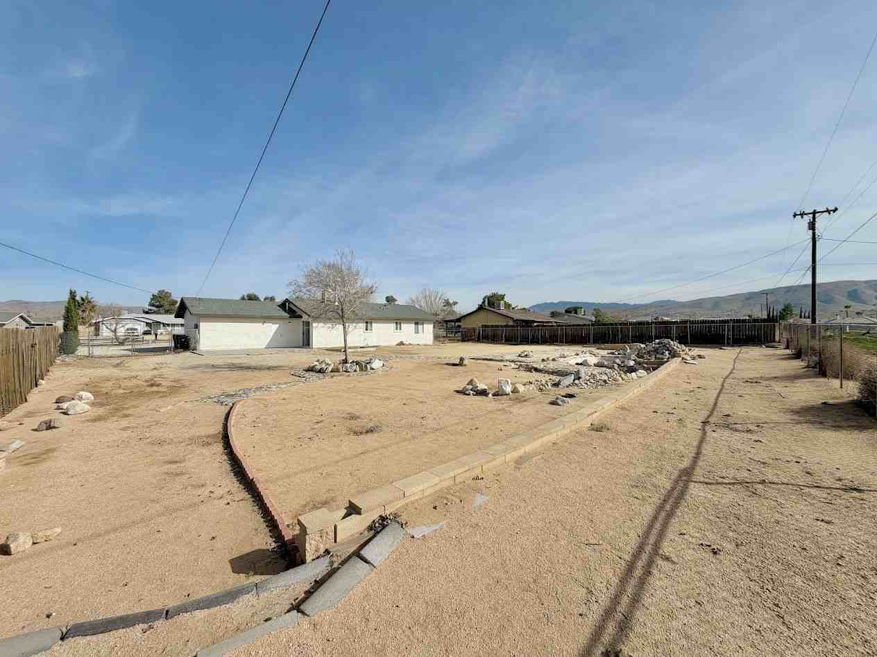 10784 Cochiti Rd #1 - Photo 4 of 19