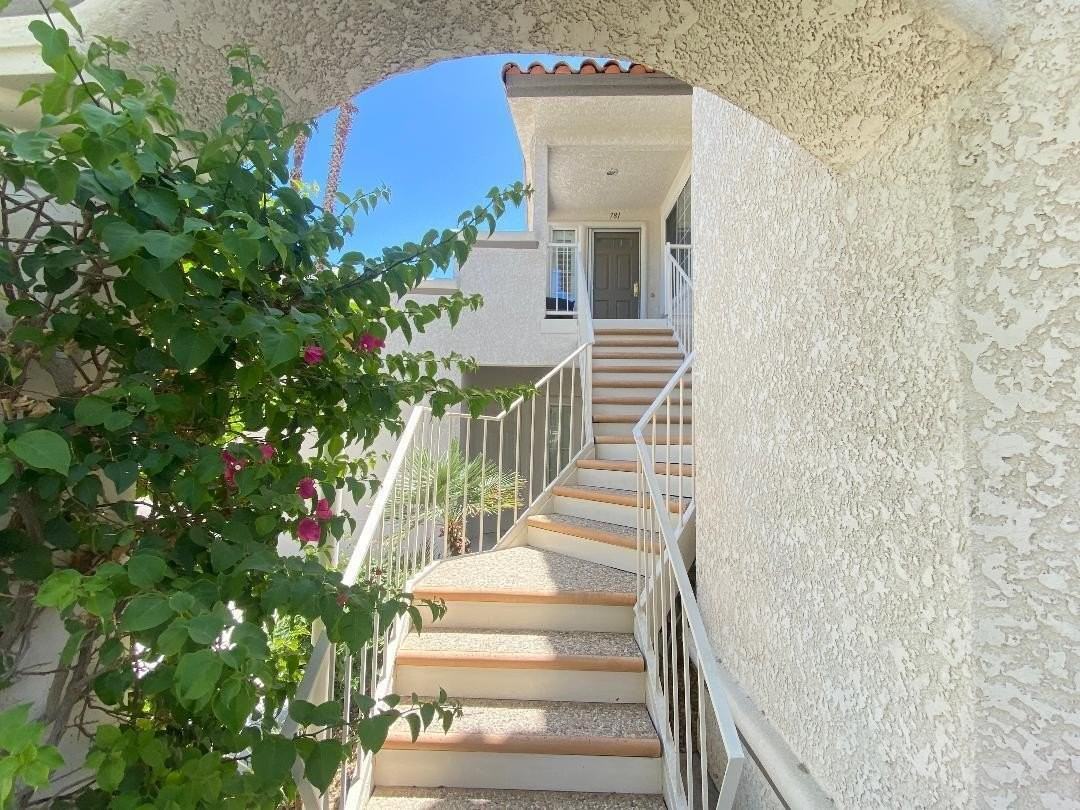 781 Montana Vista Dr - Photo 6 of 34