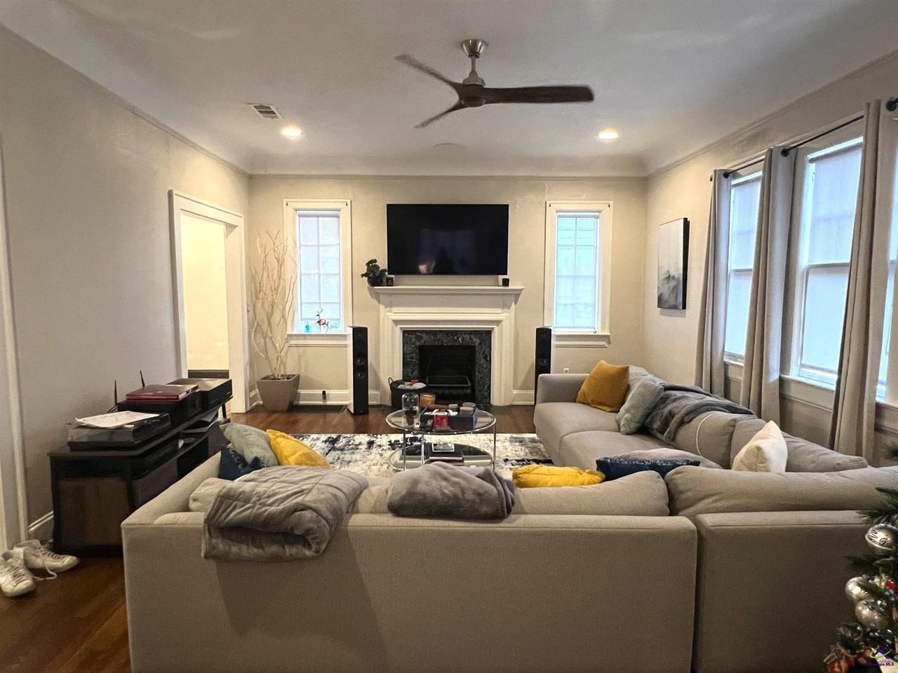 171 Calloway Dr - Photo 6 of 37