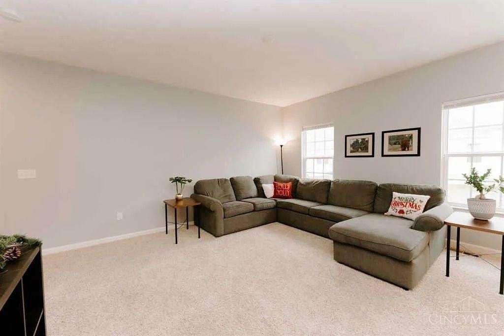 3297 Crescent Falls Way - Photo 3 of 30