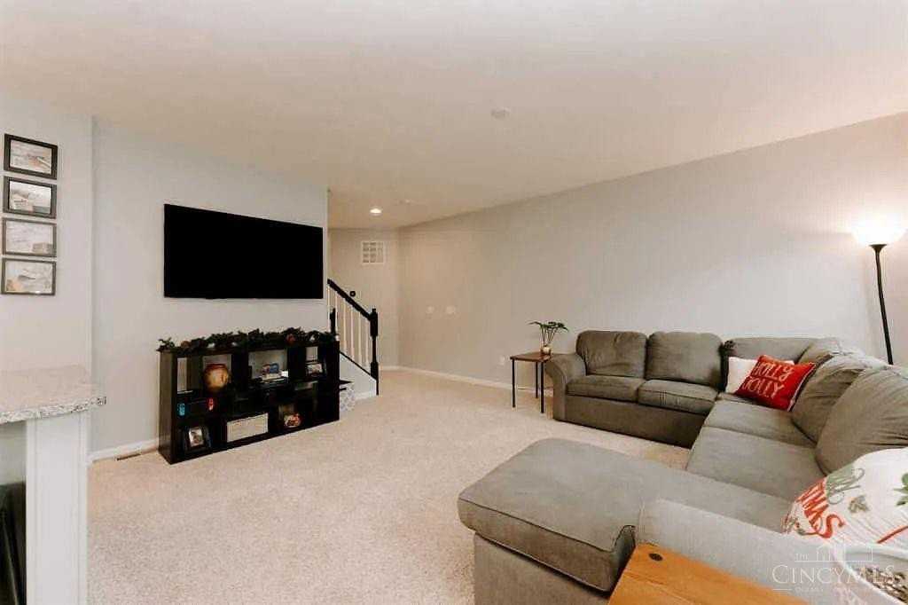 3297 Crescent Falls Way - Photo 5 of 30