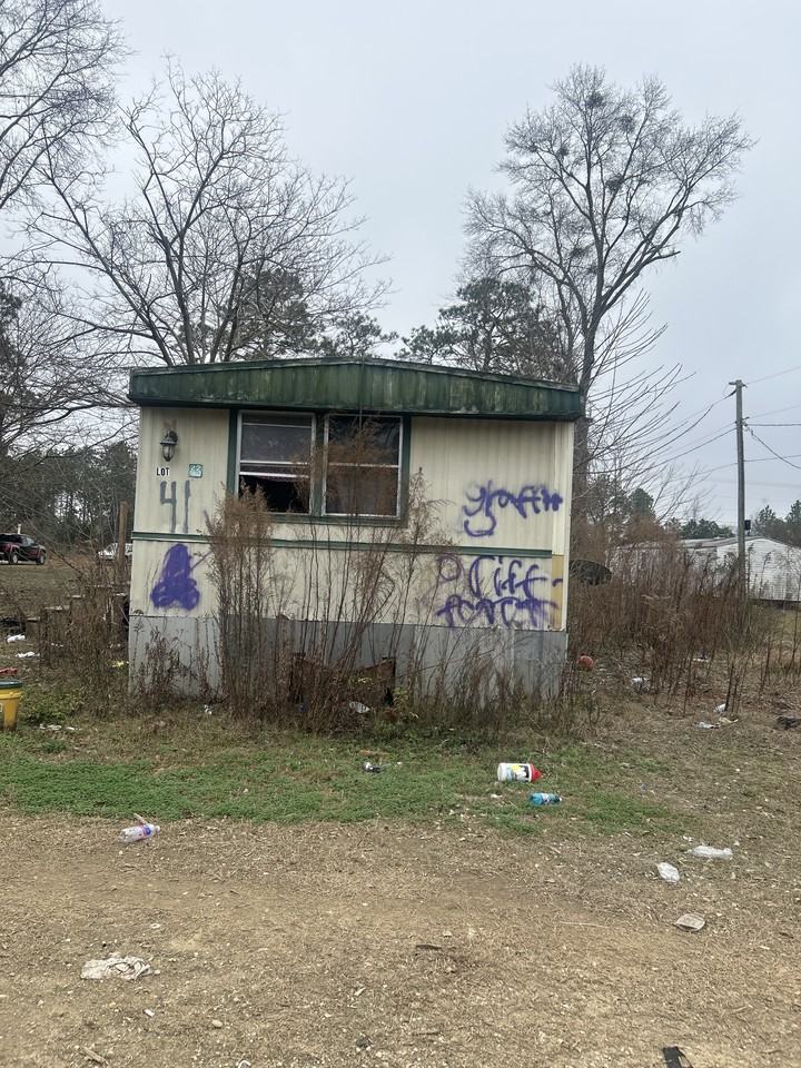 Pleasant Hill MHP - Photo 2 of 13