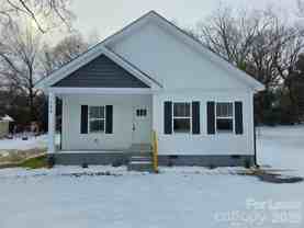 126 Heath St - Photo 1 of 1