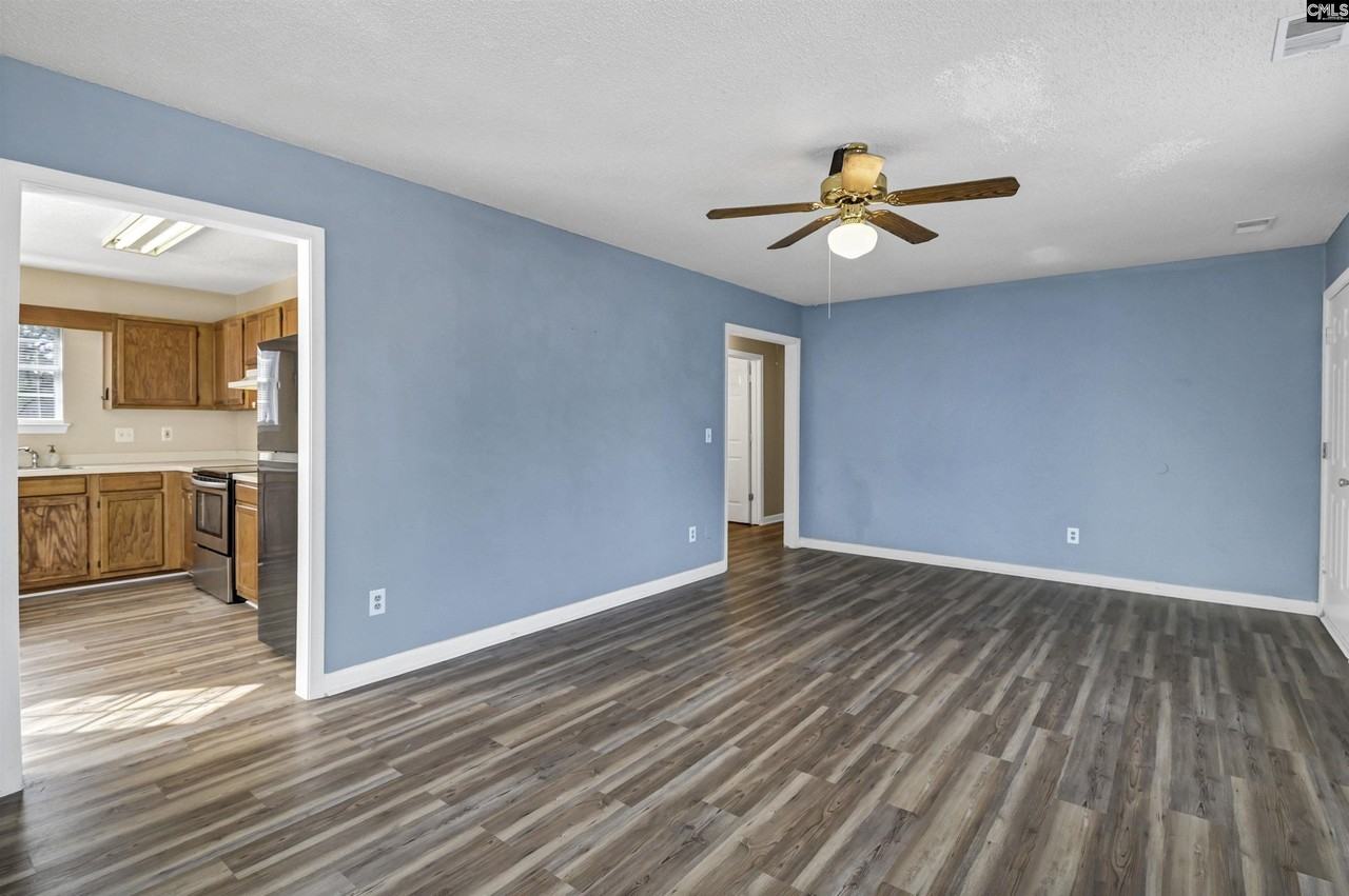 706 Birch Knot Ct - Photo 5 of 32