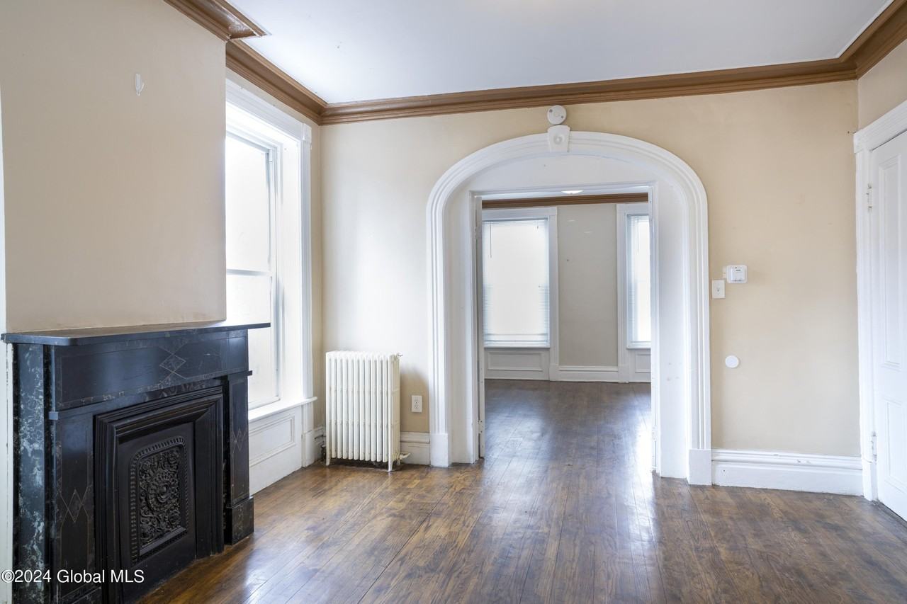 546 5th Ave Unit 2 #2 - Photo 2 of 11