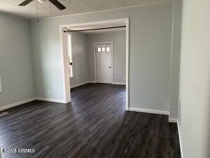 228 Walnut St - Photo 5 of 13