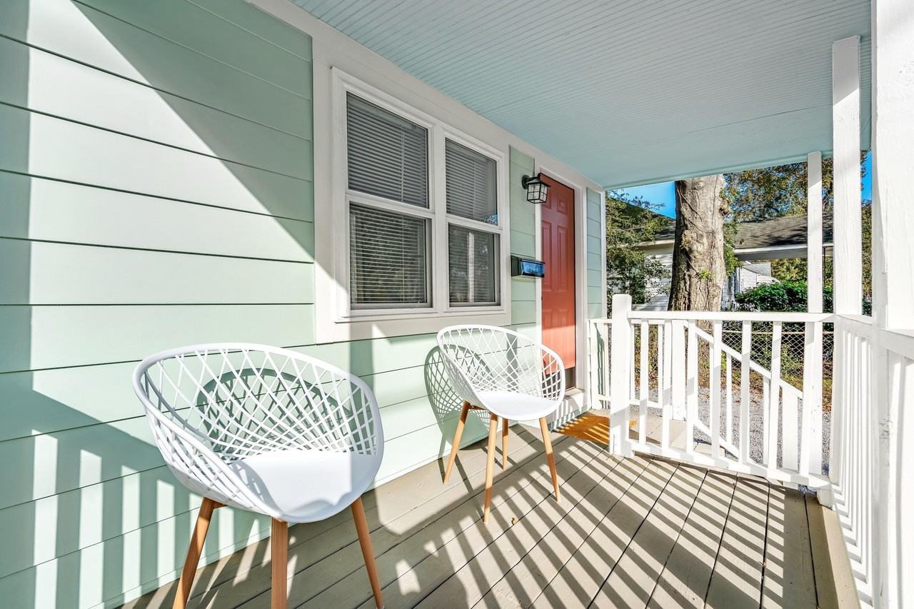 1436 E Montague Ave - Photo 4 of 28