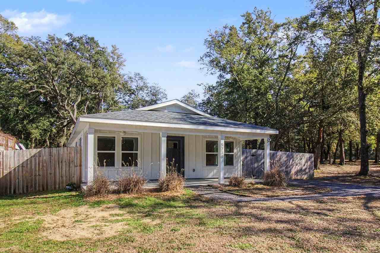 5230 Richburg St - Photo 7 of 47