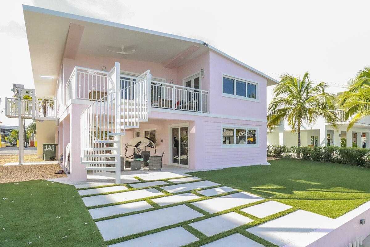 121 Lisbon Ct - Photo 3 of 26