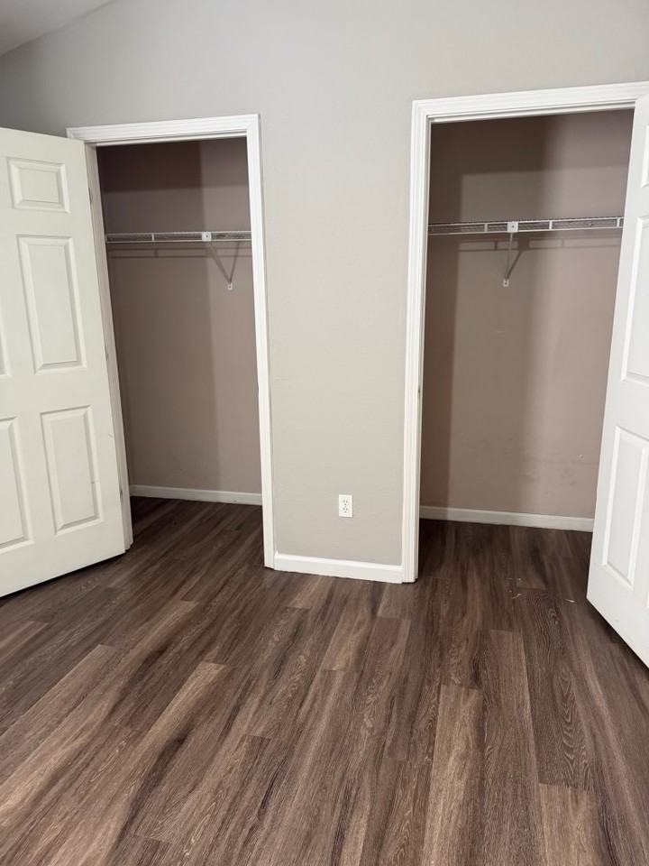 1309 West Matthews Avenue - Photo 6 of 9