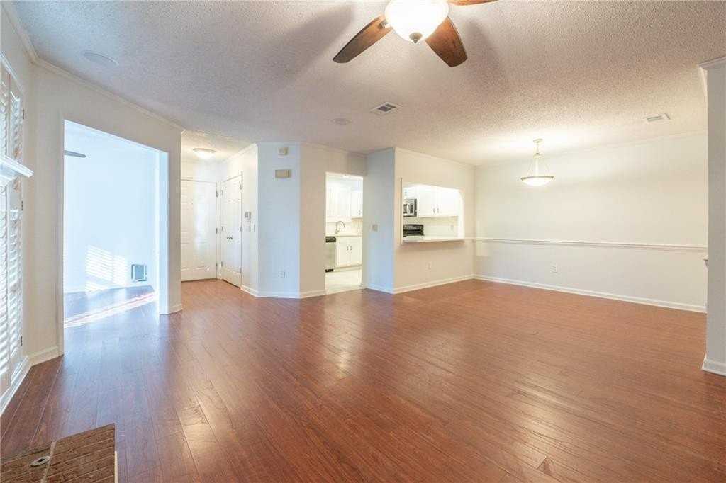 311 Hollyfax Cir - Photo 7 of 31