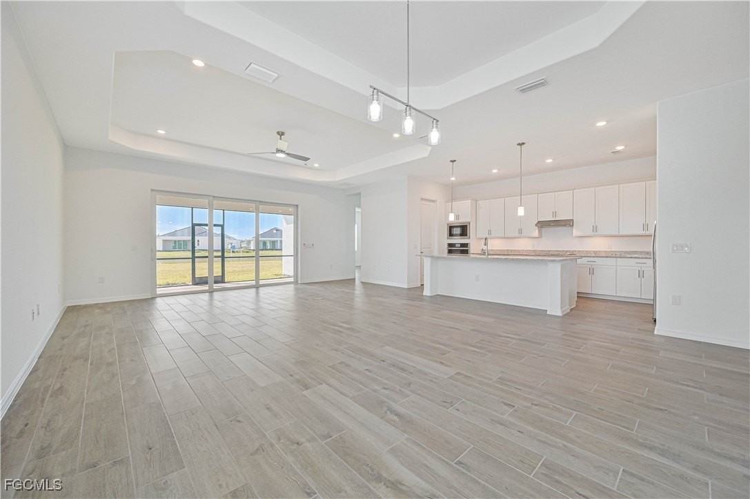 25345 Bonsai Ct - Photo 7 of 40