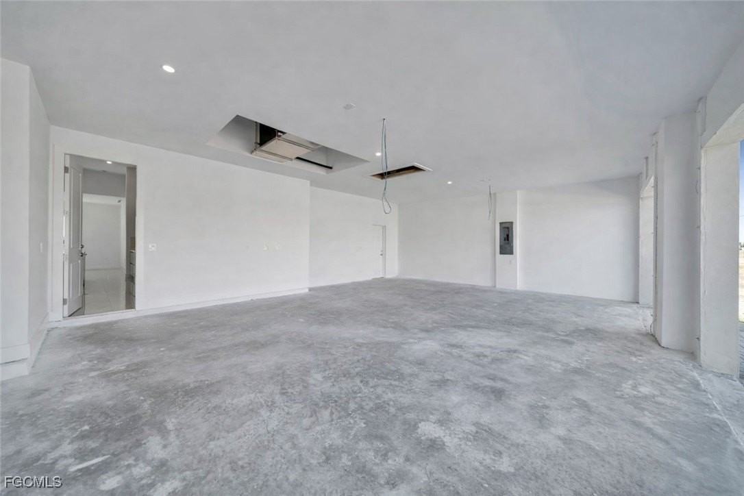 2234 Nw 6th Ter - Photo 4 of 39