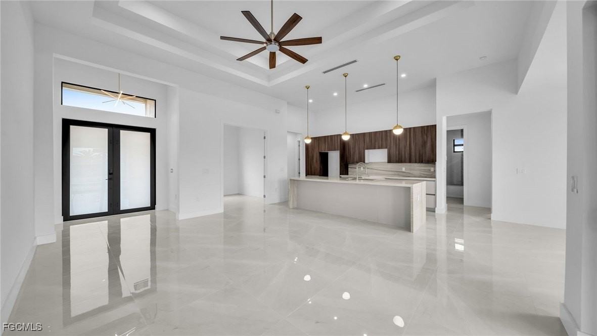 1717 Nw 2nd St - Photo 6 of 50