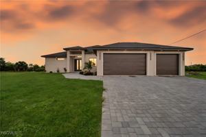 featured image of 2540 Nw 6th Ter