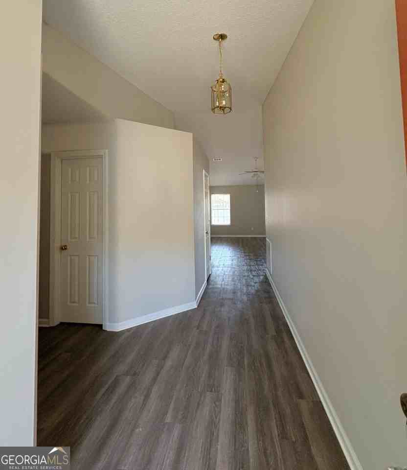 102 Natures Bounty Trl - Photo 3 of 26