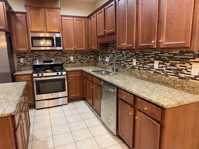 6216 Whitebark Dr - Photo 2 of 21