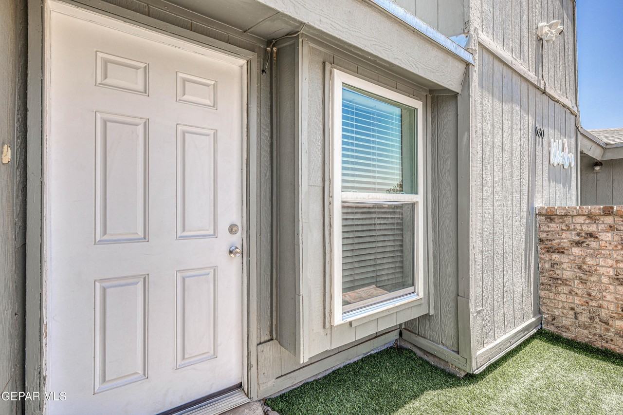 630 White Cliffs Dr Apt C #C - Photo 5 of 29