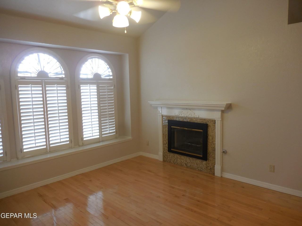 11901 Van Gogh Dr - Photo 6 of 28