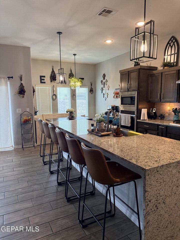 548 La Entrada Cir - Photo 5 of 32