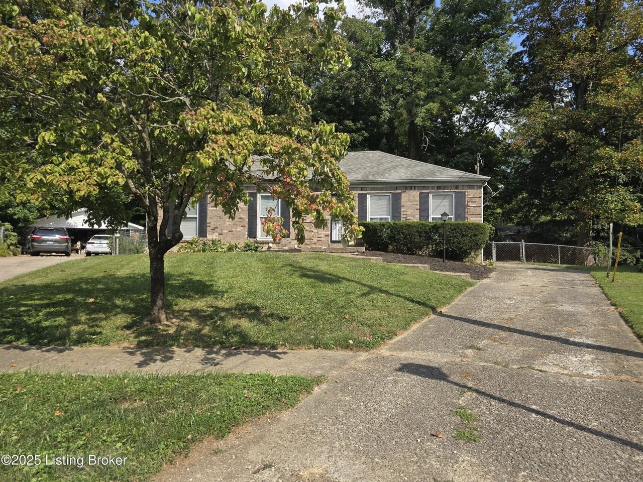 9313 Le Beau Ct - Photo 2 of 50