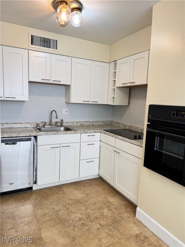 350 E Desert Inn Rd #F104 - Photo 3 of 27