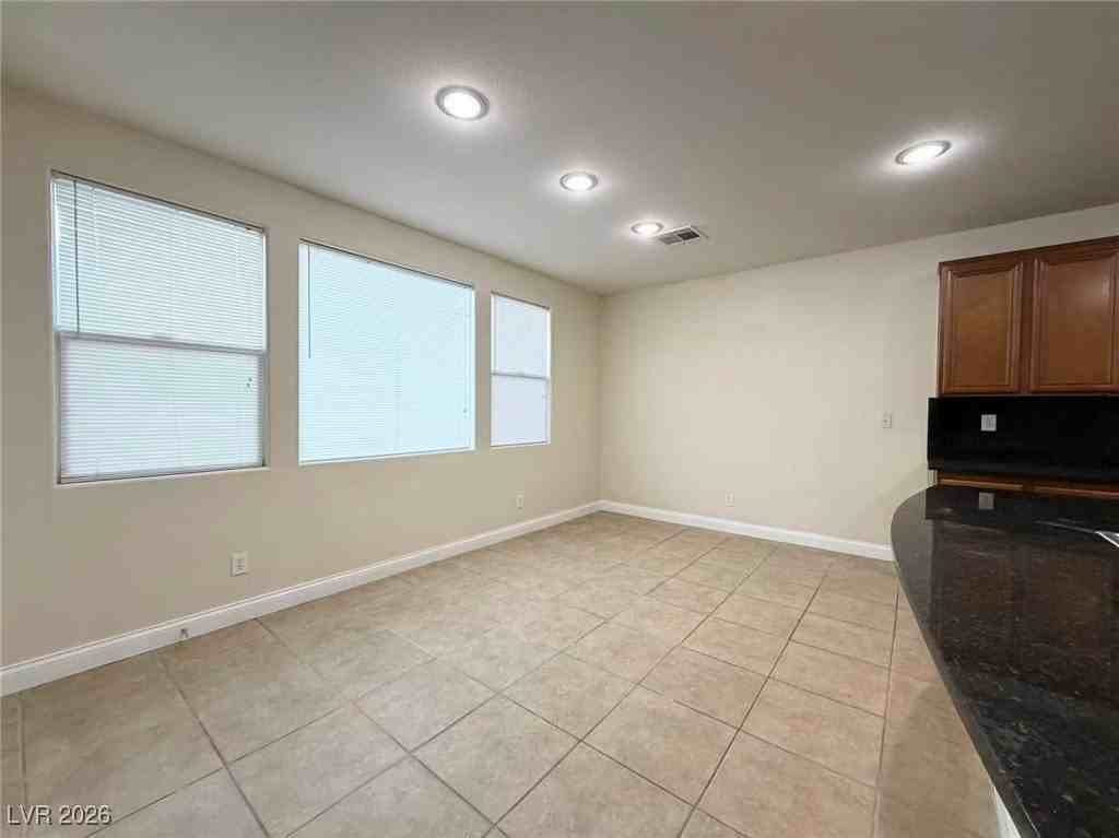 521 Ivy Spring St - Photo 4 of 22