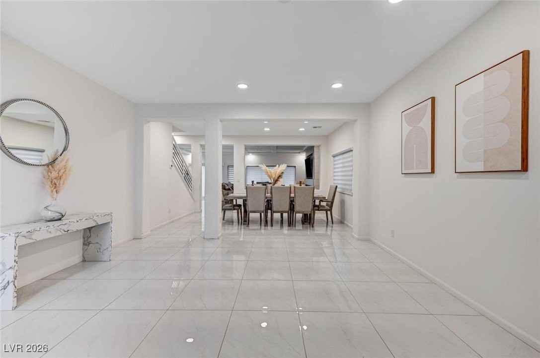 6723 Tangled Vines Ave - Photo 6 of 21