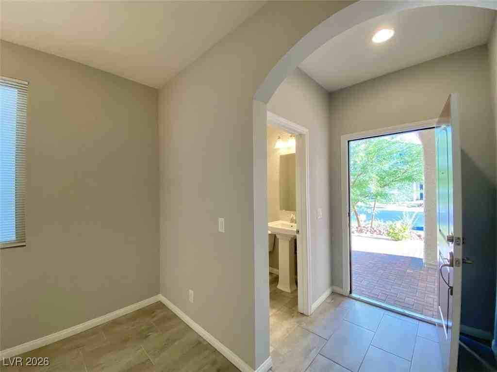 262 Cullerton St - Photo 4 of 31