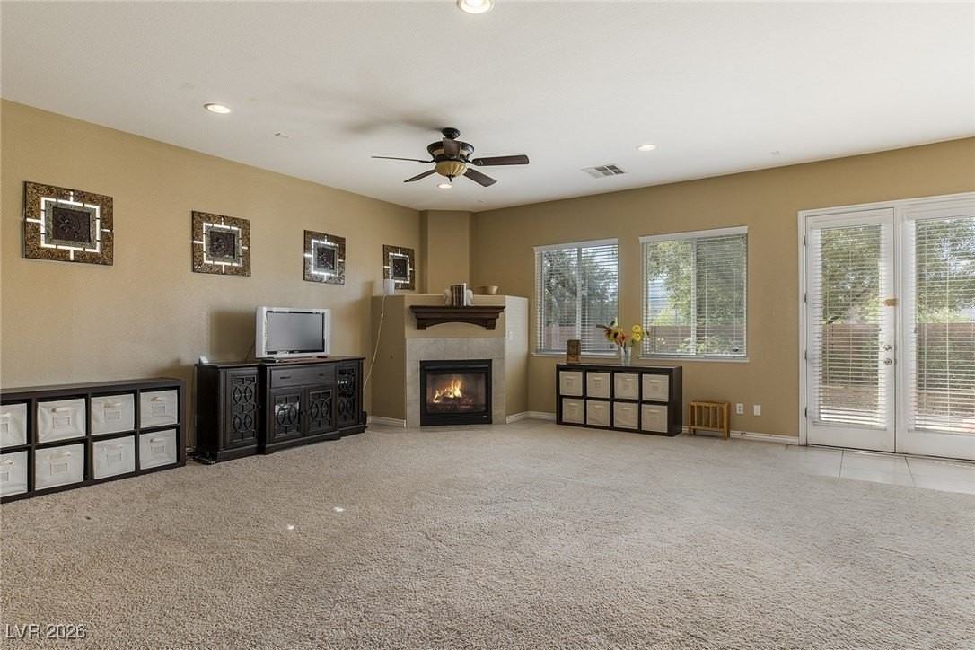 9481 Kickapoo Ave - Photo 4 of 25