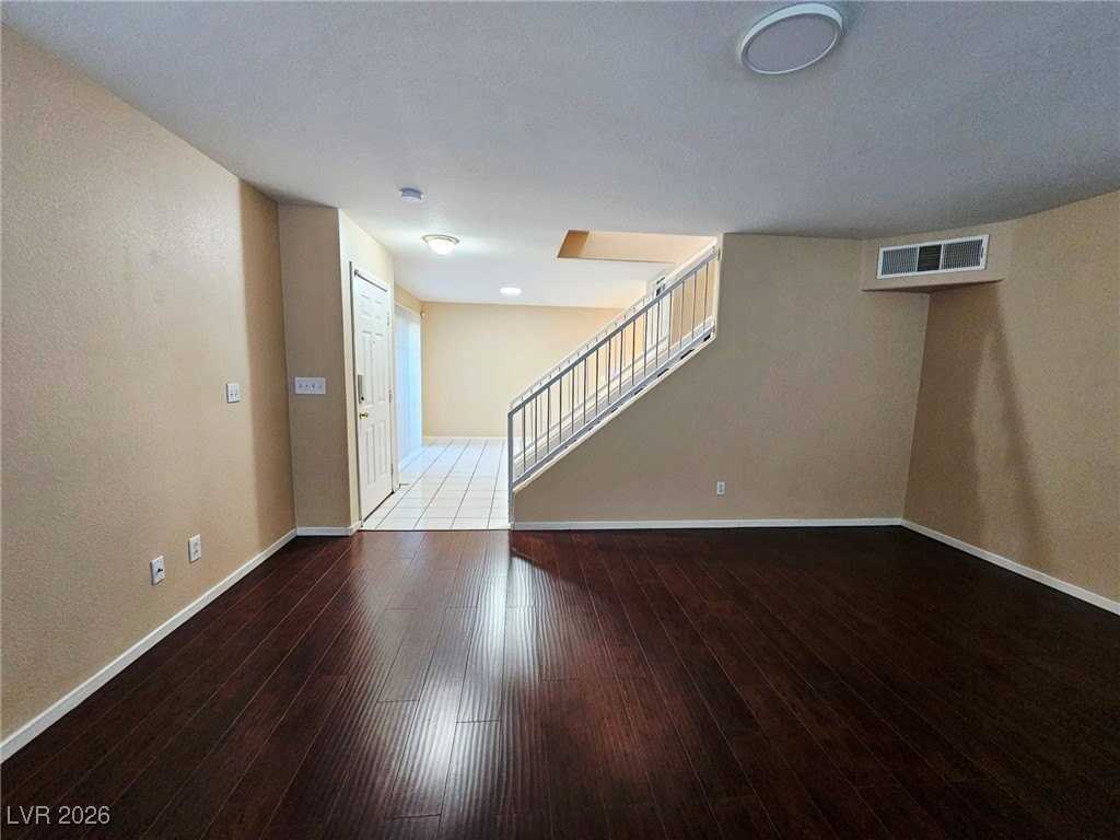 10108 Rising Tree St - Photo 6 of 23