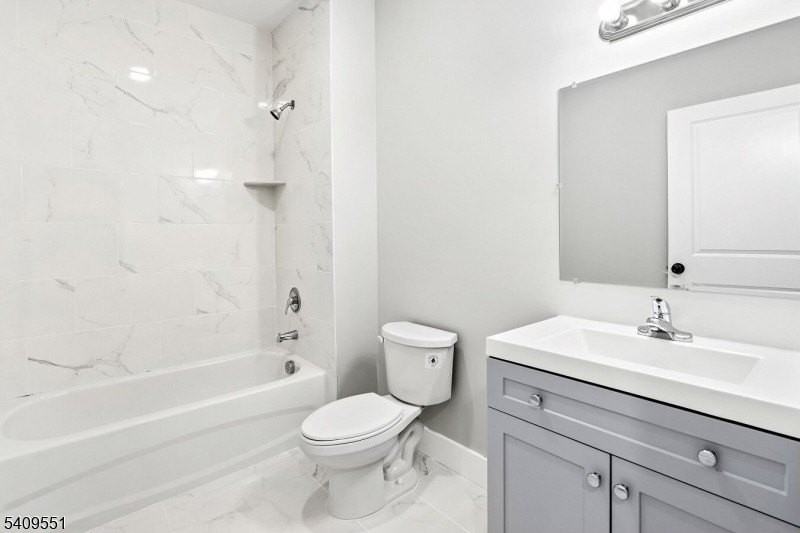 9-11 Marie Pl #2 - Photo 6 of 14