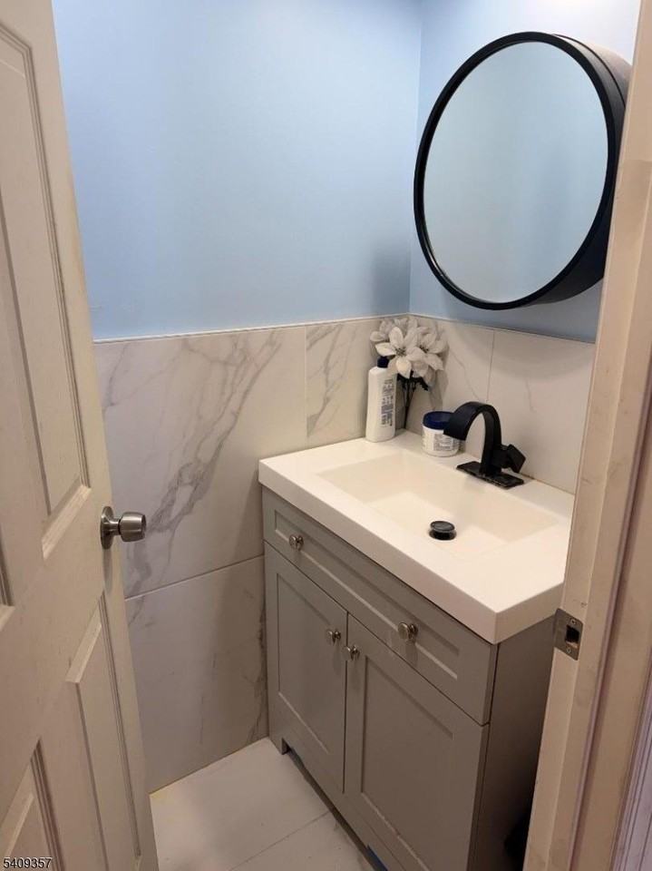 Washington Valley Rd - Photo 4 of 13