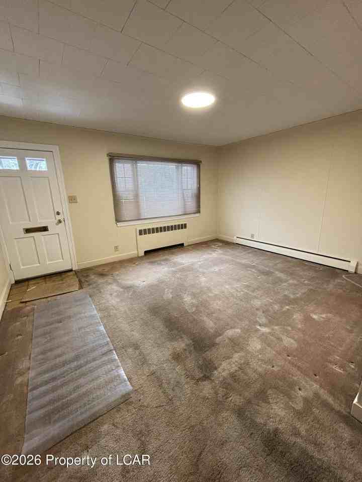 230 Wright Ave - Photo 4 of 9