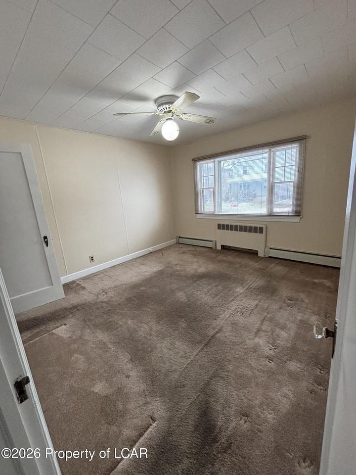 230 Wright Ave - Photo 6 of 9