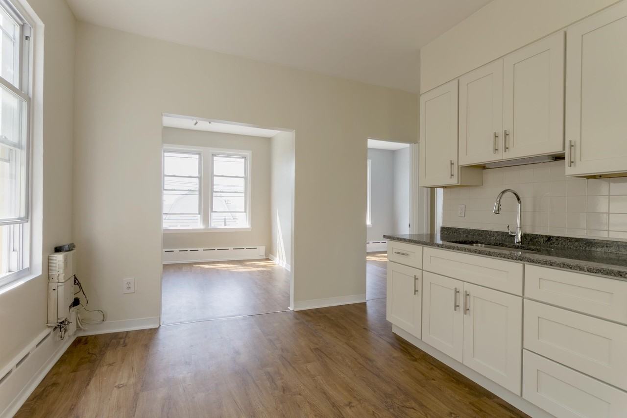 420 Liberty Ave #2F - Photo 5 of 8