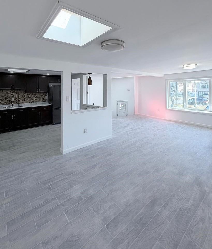 5 Chopin Ct #2 - Photo 3 of 17