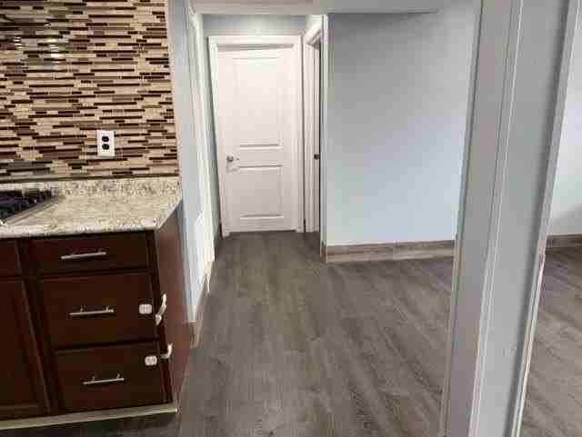 7 Chopin Ct #1B - Photo 4 of 10