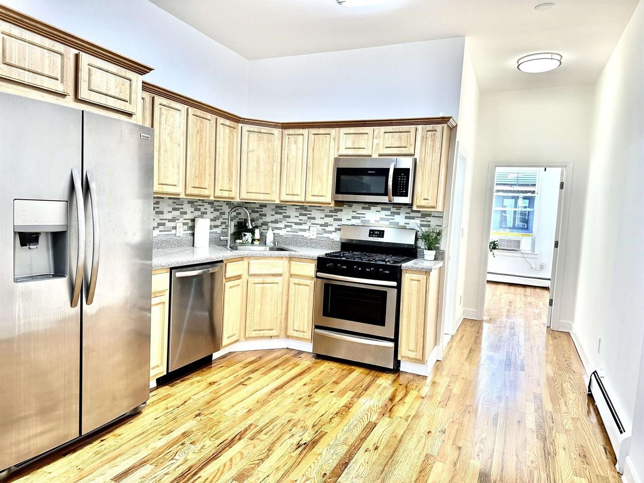 181 South St #1 - Photo 2 of 25