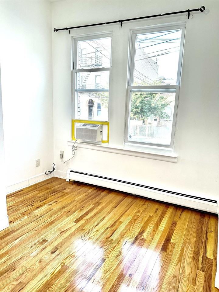 181 South St #1 - Photo 7 of 25