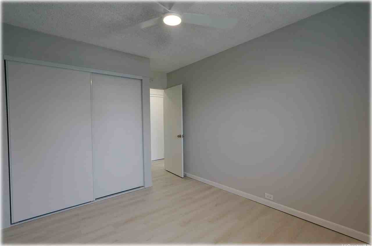 509 University Ave Apt 1004 #1004 - Photo 6 of 21