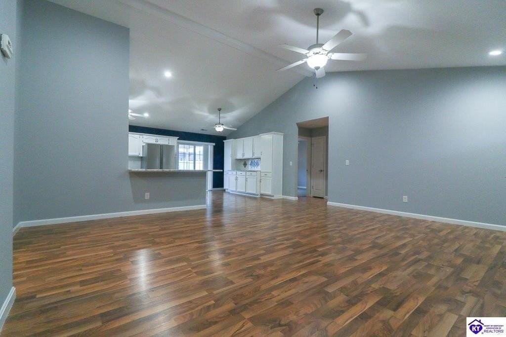 106 Ethan Ct - Photo 3 of 10