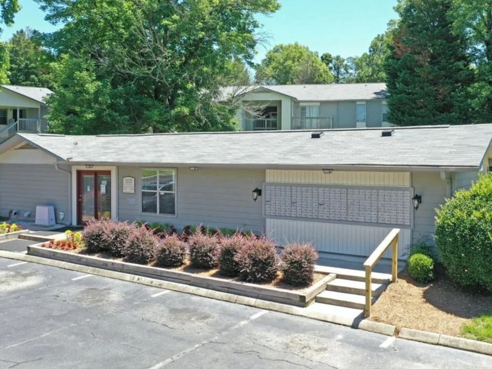 Legacy Pointe Apartments - Photo 6 of 8