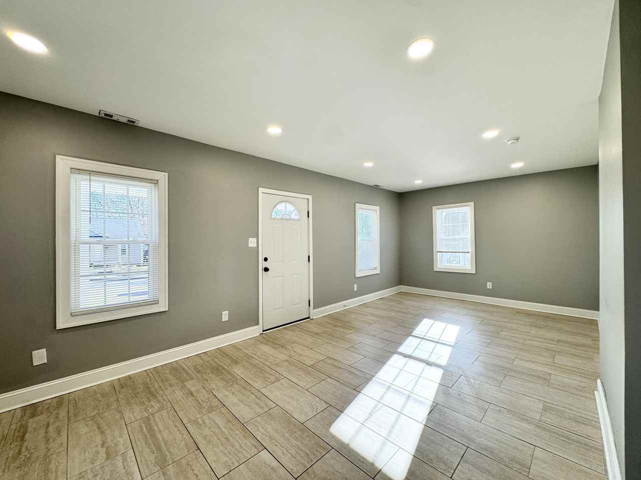 353A Sherman Ave - Photo 7 of 43