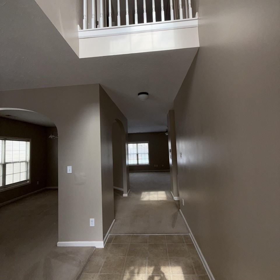 4613 Marcus Trl - Photo 2 of 23